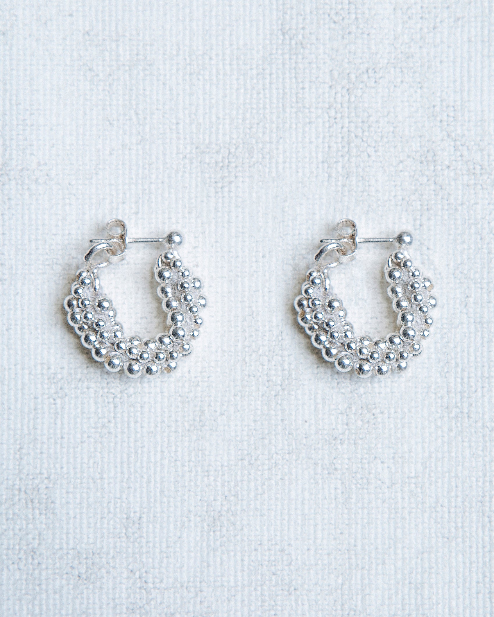 Caviale Round Earring in Silver